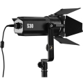 godox-sa-d-zestaw-s30-kit-3x-lampa-s30-led-3x-statyw-1x-obiektyw-projekcyjny-85mm-3x-wrota-2x-softbox-zakupfoto-pl-05.jpg