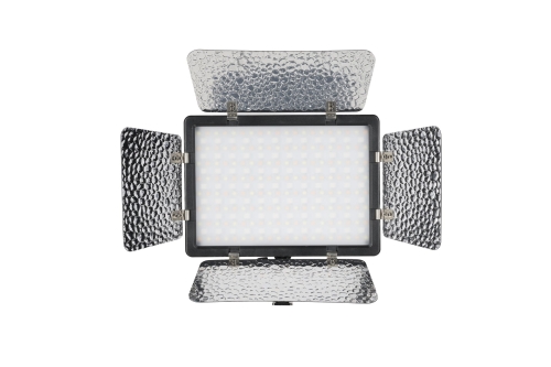 Quadralite-Thea-RGB-150-panel LED-zakupfoto-pl-04.jpg