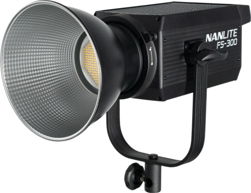 Nanlite-Forza-300-daylite-spot-zakupfoto-pl-01_115569.png