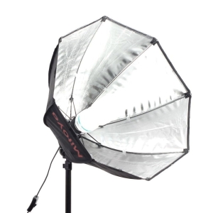 Softbox oktagonalny 70cm na lampę światła stałego lub żarówkę błyskową
