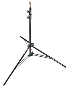  Zestaw trzech statywów Manfrotto 1052BAC